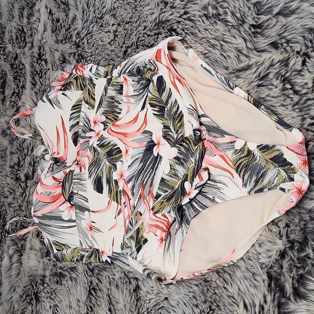 Kona sol swim suit